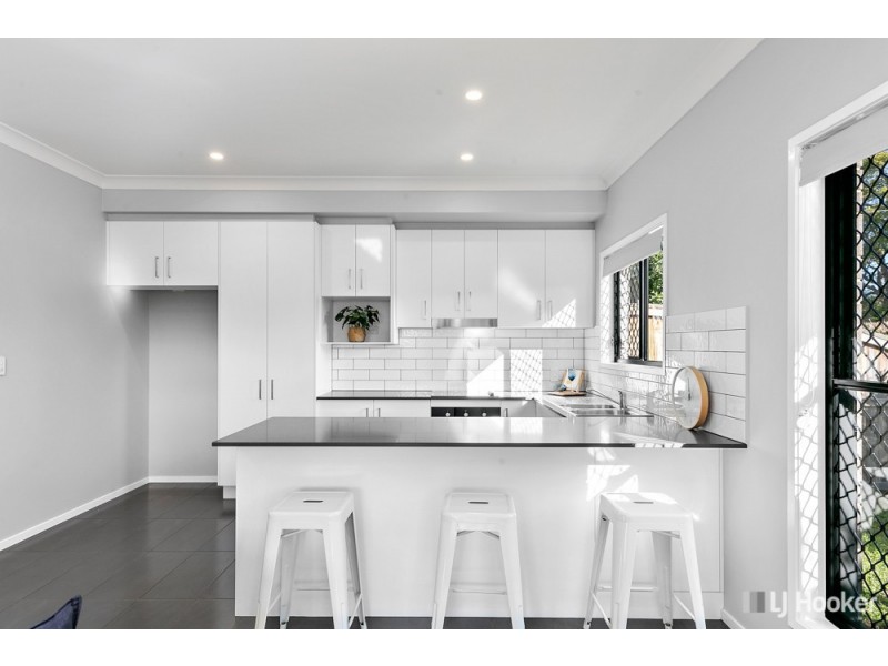 4/190 James Street, Redland Bay QLD 4165