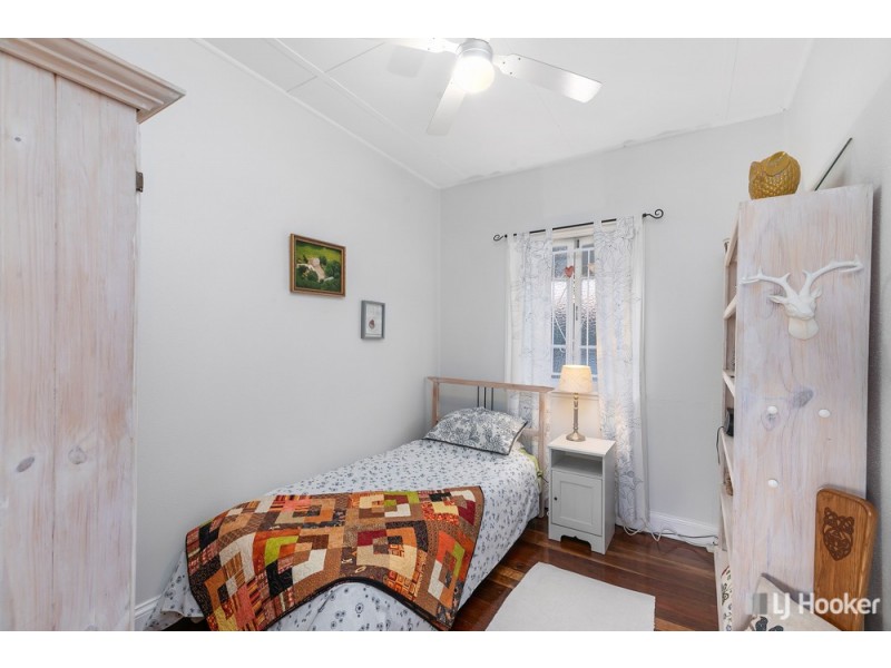 20 Harris Street, Wellington Point QLD 4160