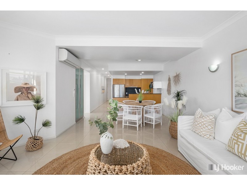 28/2-10 Masthead Drive, Cleveland QLD 4163