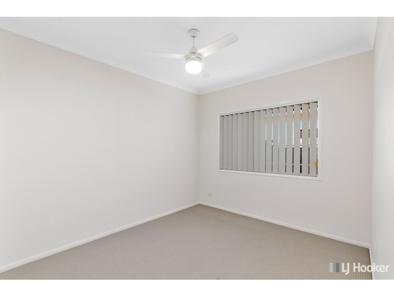 11 Cayman Crescent, Ormiston QLD 4160