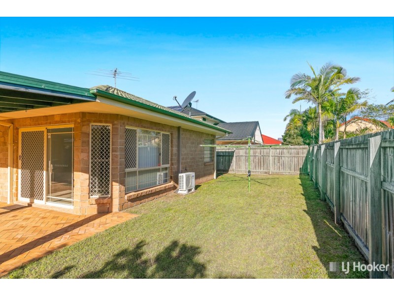 11 Cayman Crescent, Ormiston QLD 4160