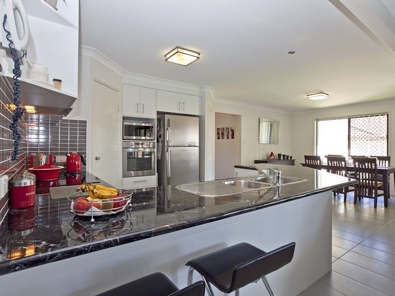 14 Alford Place, Wellington Point QLD 4160