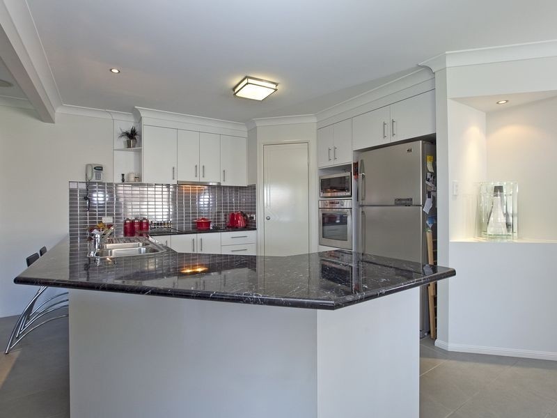 14 Alford Place, Wellington Point QLD 4160