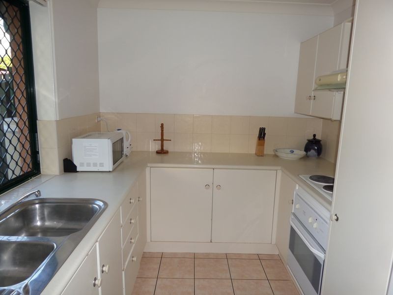 2/223 Middle Street, Cleveland QLD 4163