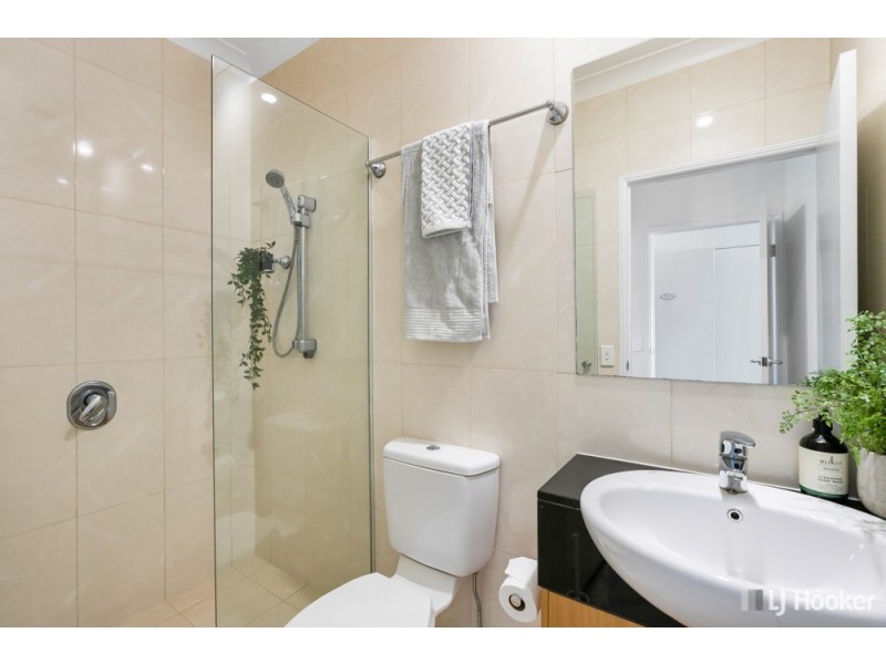 17/2-10 Masthead Drive, Cleveland QLD 4163