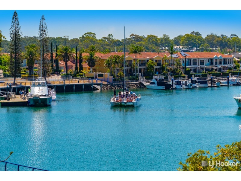 17/2-10 Masthead Drive, Cleveland QLD 4163