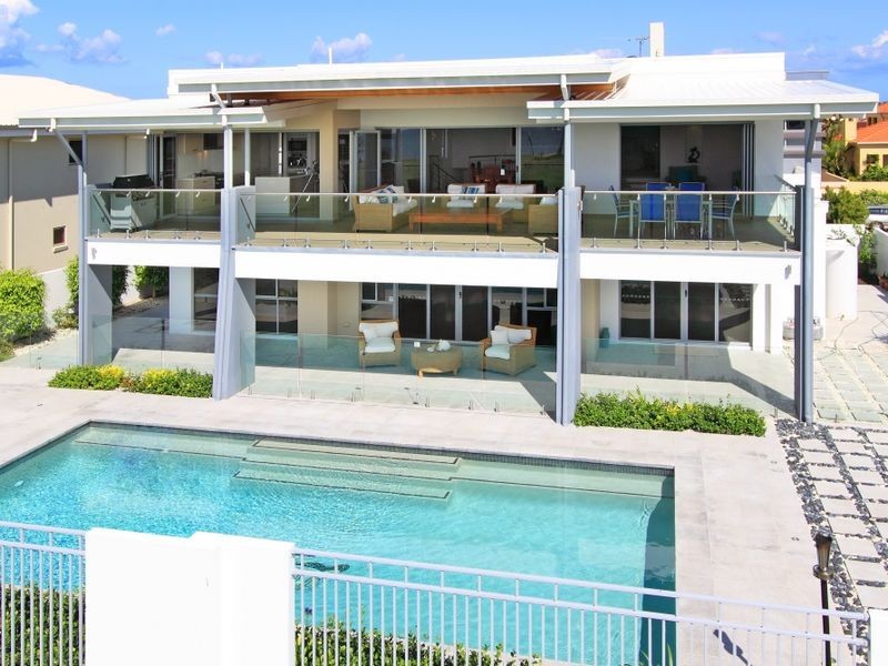 41 Raby Bay Boulevard, Raby Bay QLD 4163