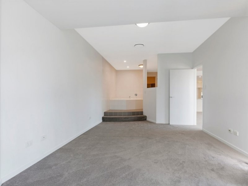 23/32 Middle Street, Cleveland QLD 4163