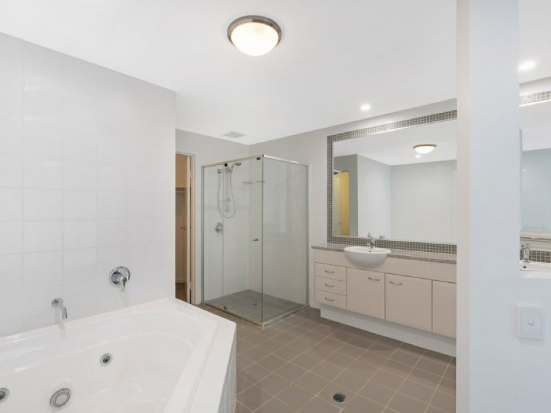 23/32 Middle Street, Cleveland QLD 4163