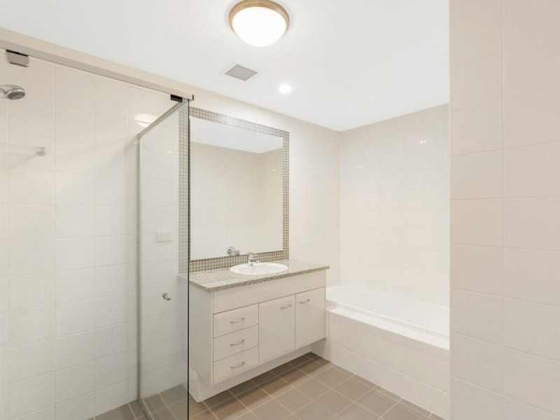 23/32 Middle Street, Cleveland QLD 4163