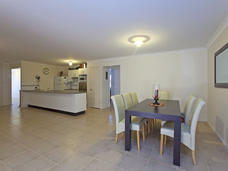 25 Ebony Crescent, Redland Bay QLD 4165