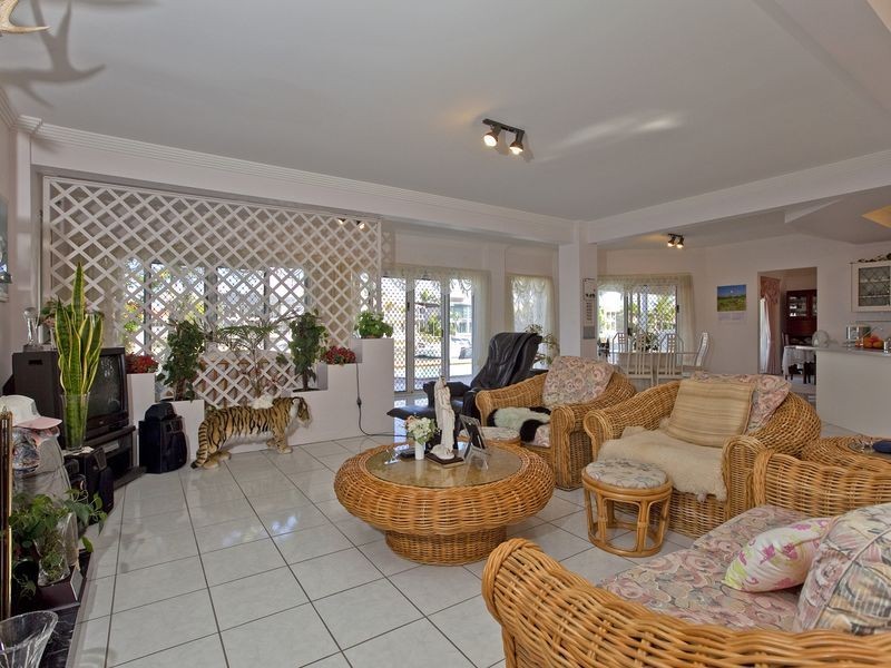 19 Sentinel Court, Raby Bay QLD 4163