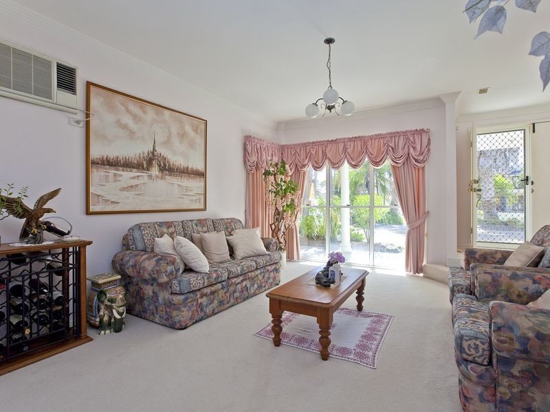 19 Sentinel Court, Raby Bay QLD 4163