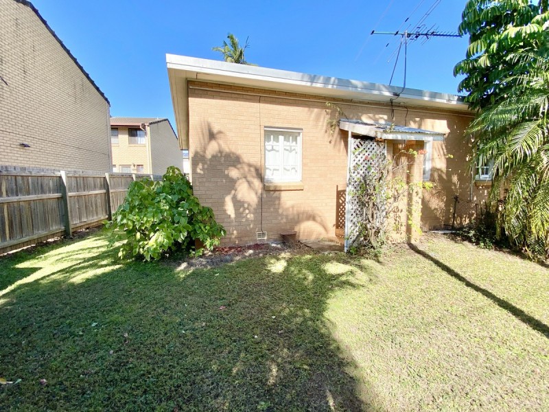 1/12 Pittwin Road, Capalaba QLD 4157