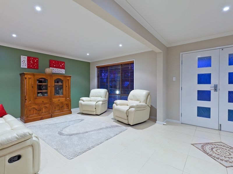 25 Whitby Place, Thornlands QLD 4164
