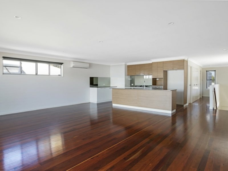 9A Edinburgh Street, Victoria Point QLD 4165