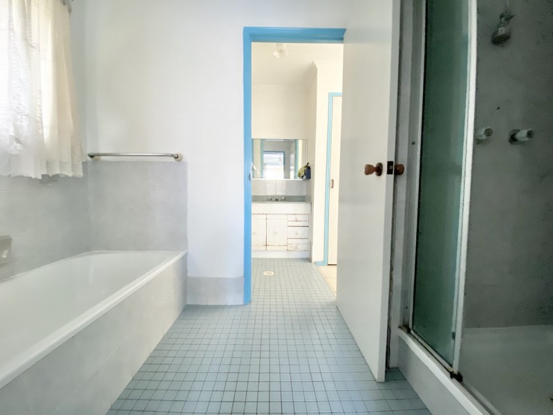 277 Bloomfield Street, Cleveland QLD 4163