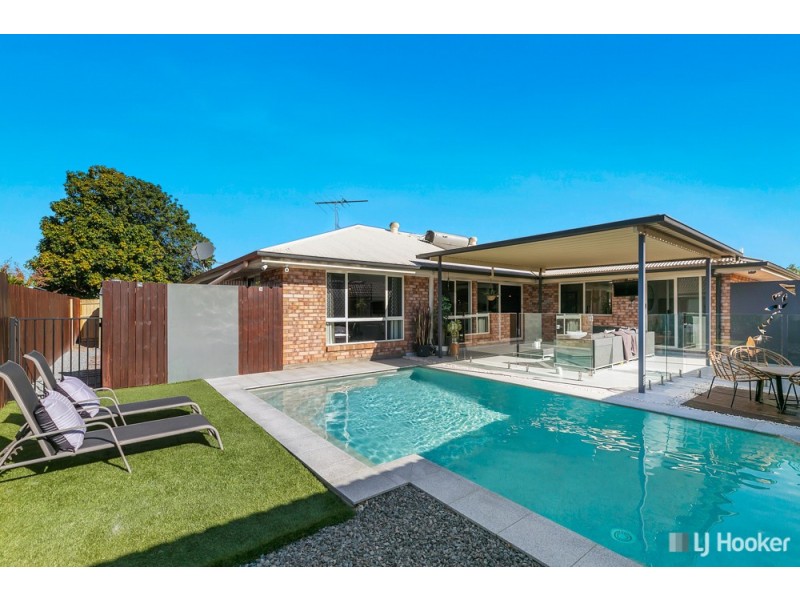 27 Glenbrook Avenue, Victoria Point QLD 4165