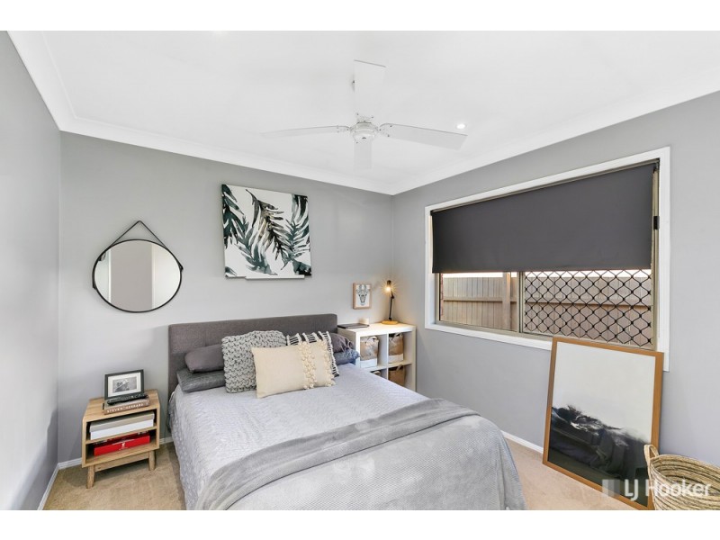 27 Glenbrook Avenue, Victoria Point QLD 4165