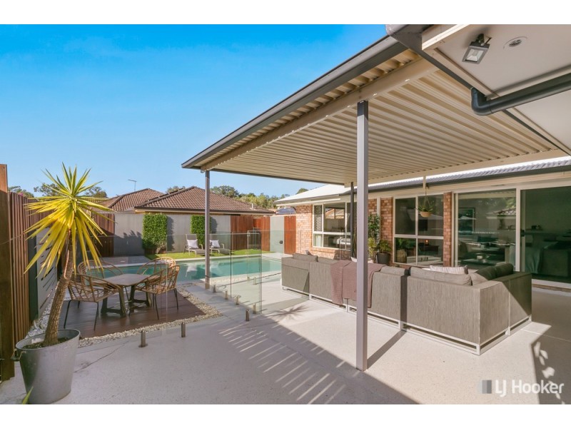27 Glenbrook Avenue, Victoria Point QLD 4165