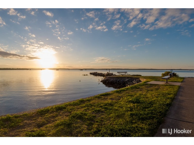 27 Glenbrook Avenue, Victoria Point QLD 4165