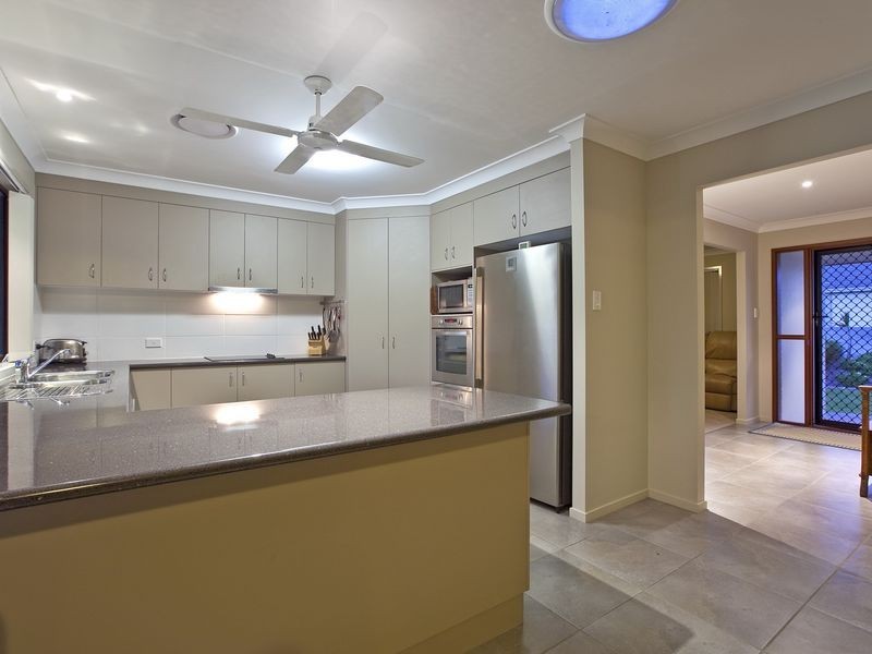 5 Beutel Place, Thornlands QLD 4164