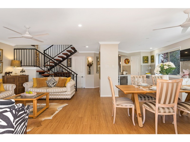 71 Cavell Street, Birkdale QLD 4159