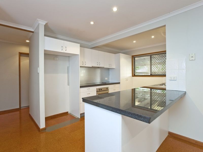 8 Hansen Court, Ormiston QLD 4160