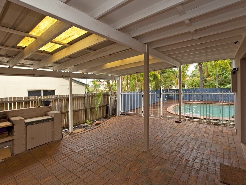 8 Hansen Court, Ormiston QLD 4160