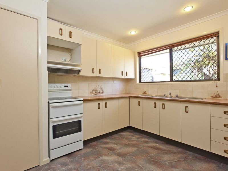 35 Prescoter Drive, Victoria Point QLD 4165