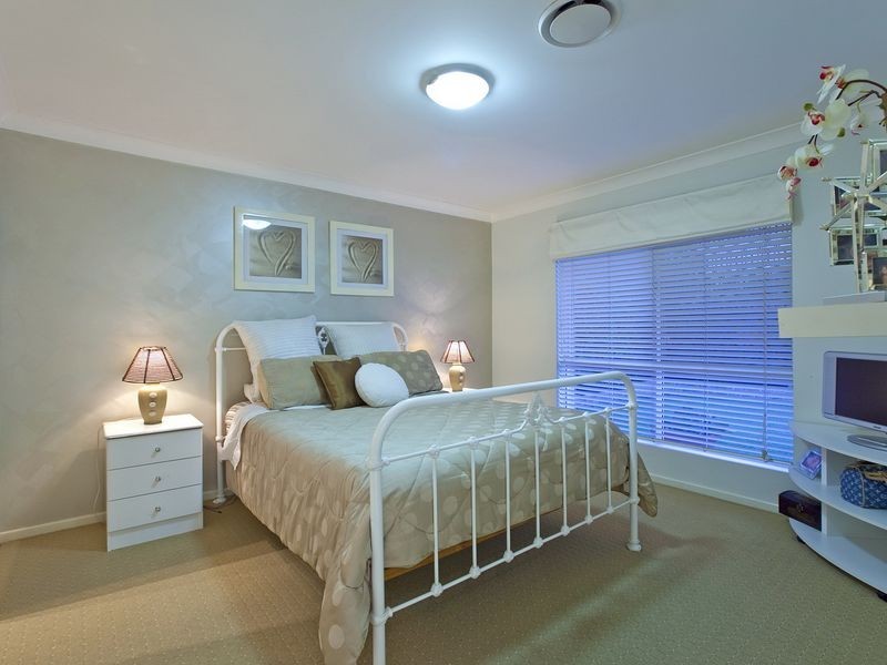 48 Beach Street, Cleveland QLD 4163