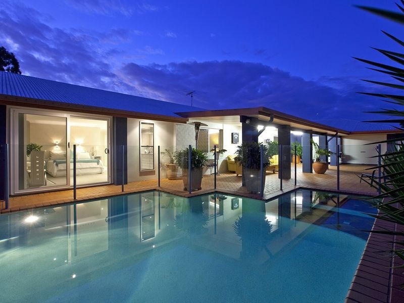 48 Beach Street, Cleveland QLD 4163