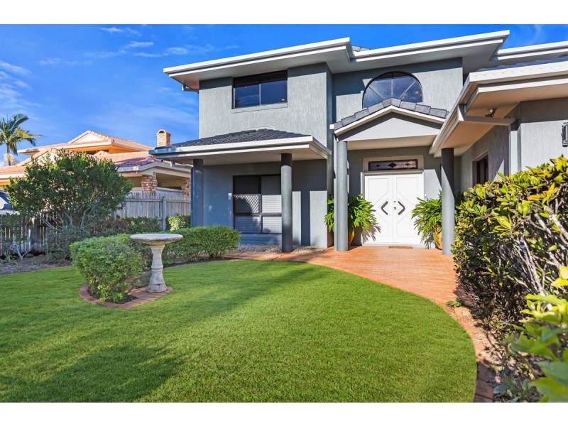 4 Lookout Court, Victoria Point QLD 4165