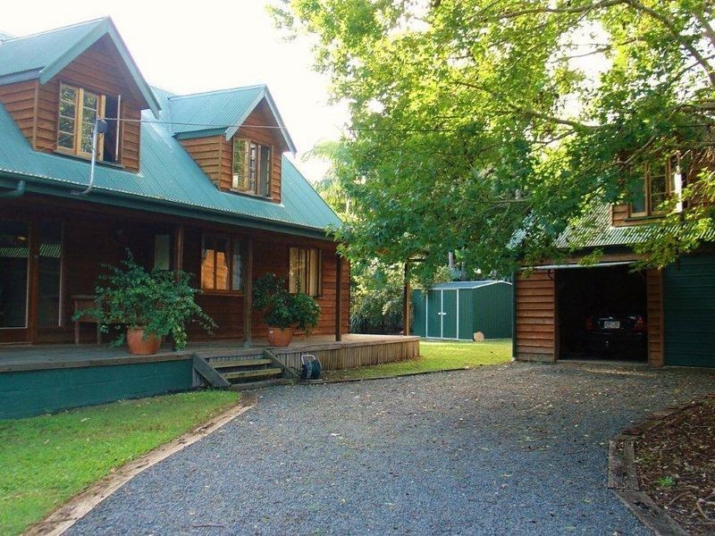 32-34 Erobin Street, Cleveland QLD 4163
