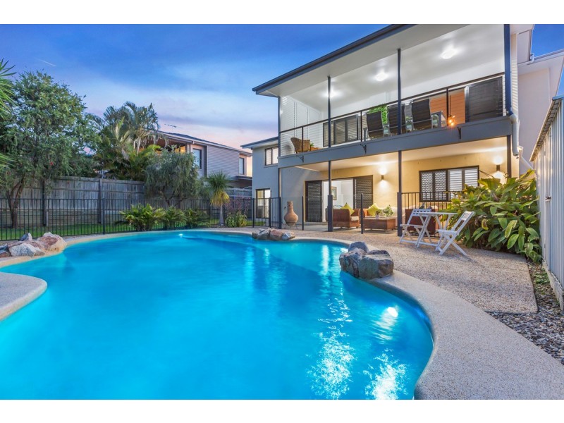 12 Seaspray Street, Thornlands QLD 4164