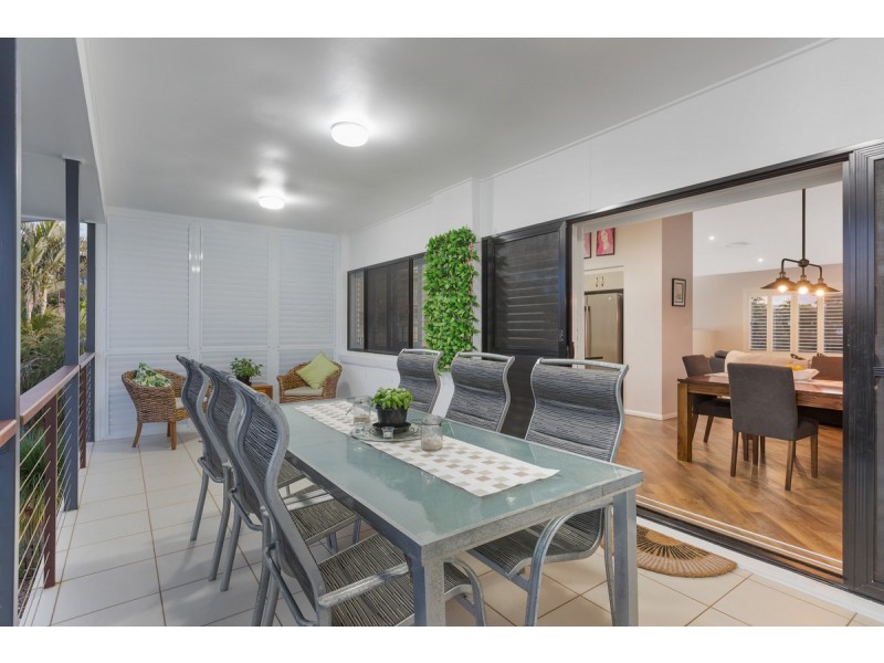 12 Seaspray Street, Thornlands QLD 4164