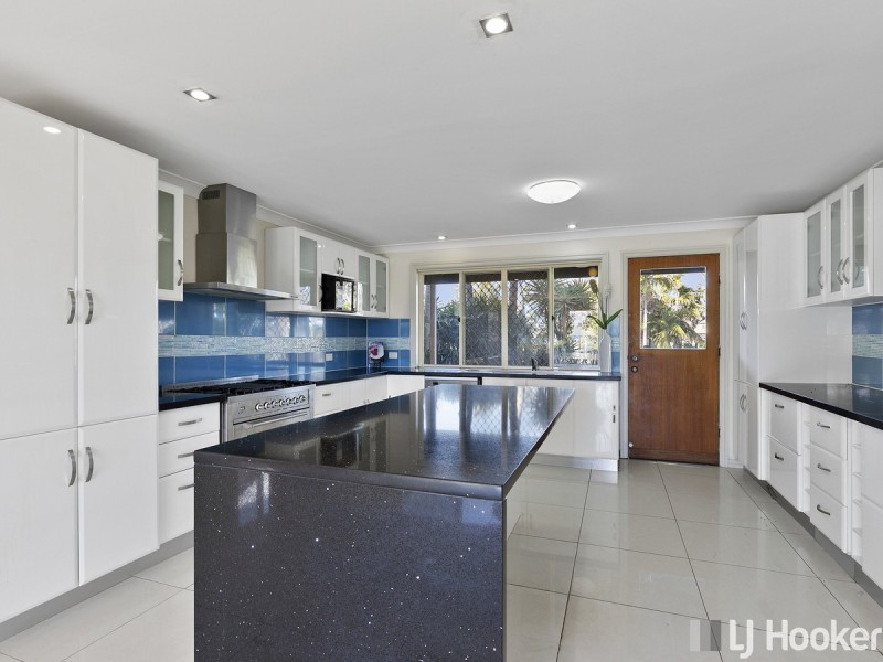 115 Masthead Drive, Raby Bay QLD 4163