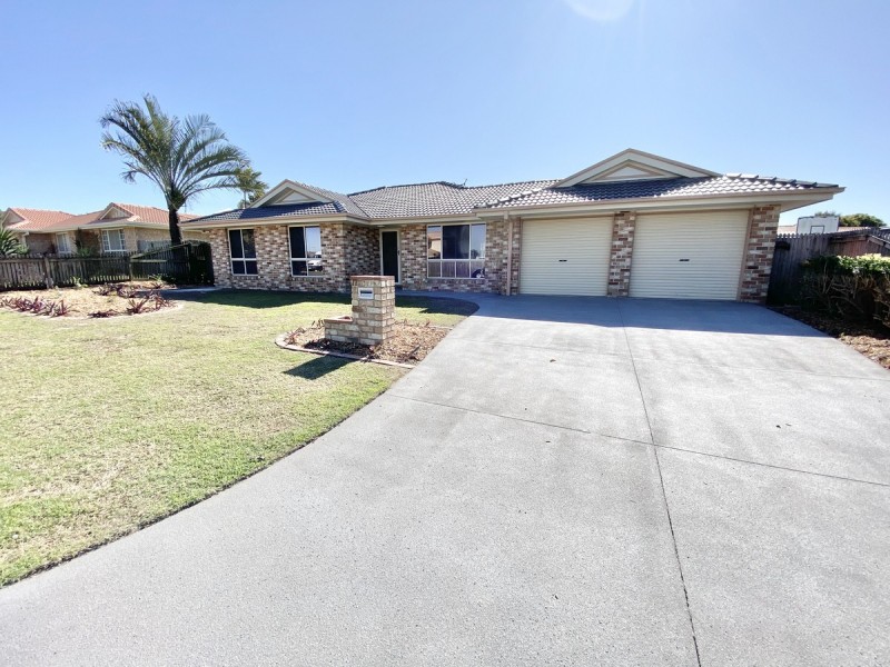 17 Banstead Street, Birkdale QLD 4159