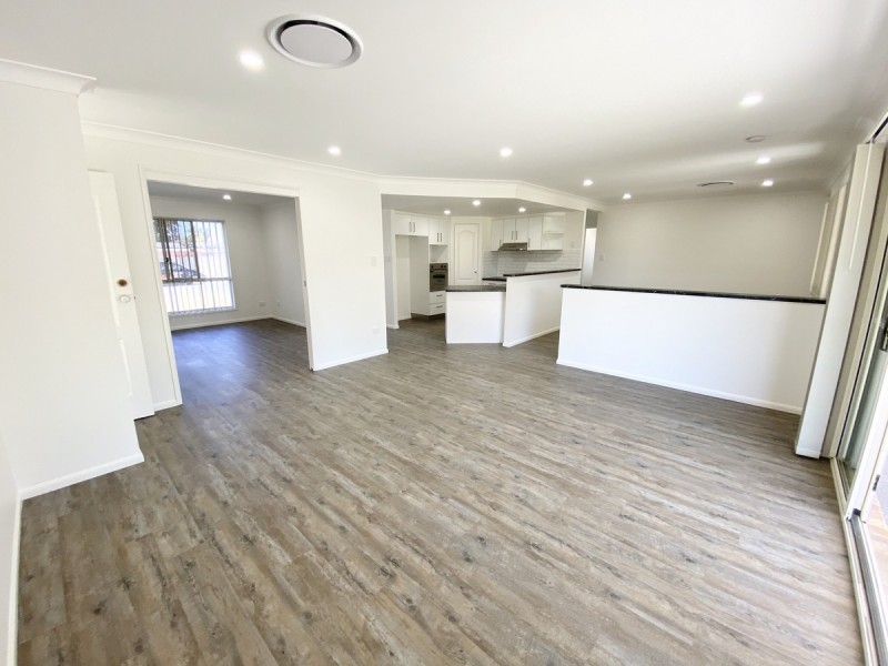 17 Banstead Street, Birkdale QLD 4159