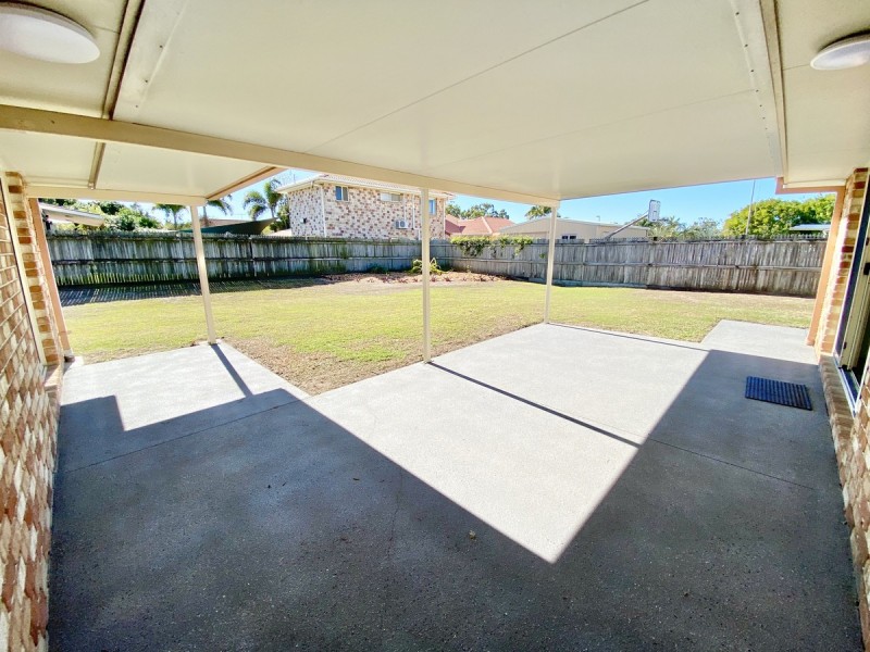 17 Banstead Street, Birkdale QLD 4159
