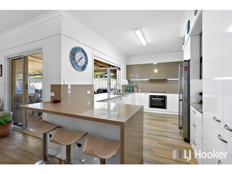 8 Jeanne Drive, Victoria Point QLD 4165