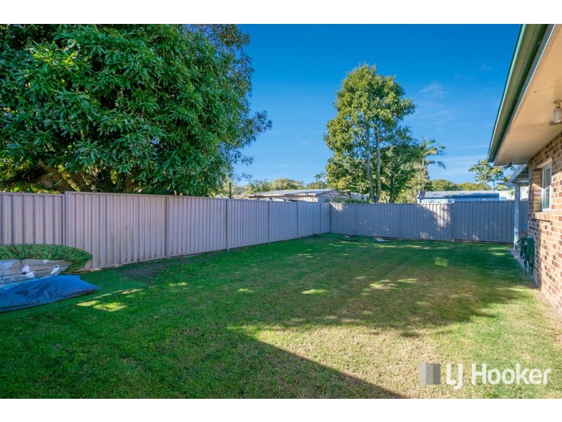 8 Jeanne Drive, Victoria Point QLD 4165