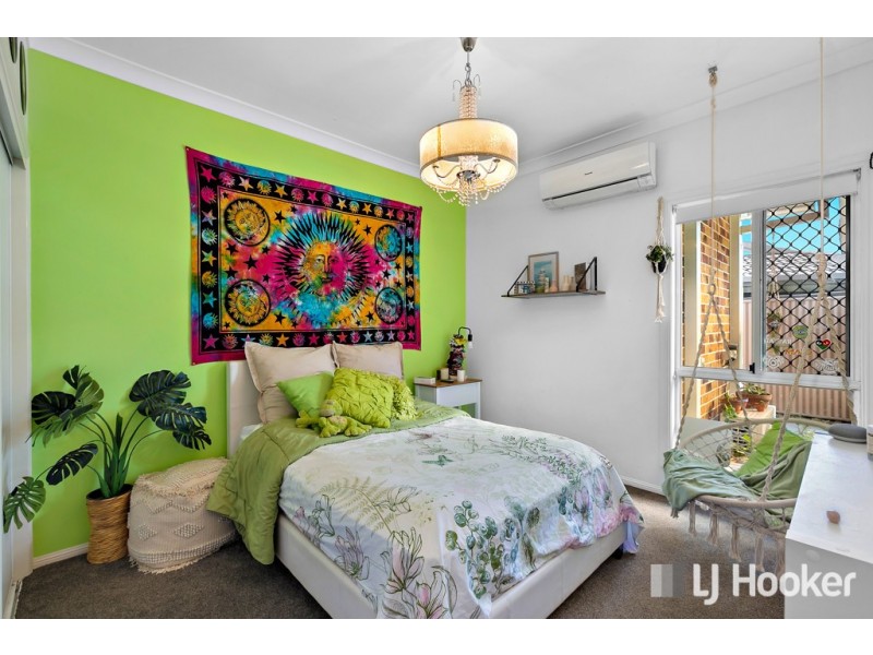 8 Jeanne Drive, Victoria Point QLD 4165