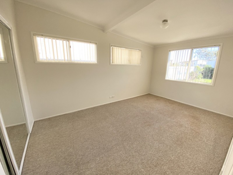 8 Edinburgh Street, Victoria Point QLD 4165