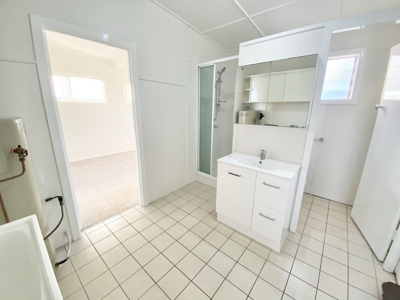 8 Edinburgh Street, Victoria Point QLD 4165