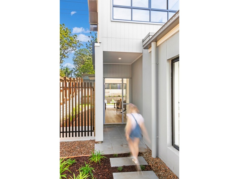 2/521 Old Cleveland Road East, Birkdale QLD 4159