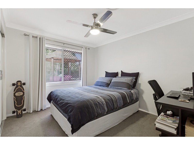 36 Kalmia Drive, Redland Bay QLD 4165