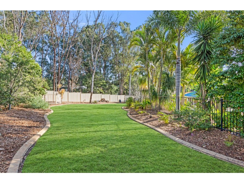 36 Kalmia Drive, Redland Bay QLD 4165
