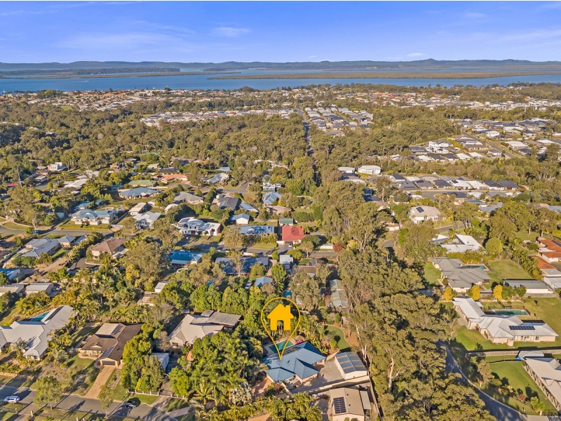 36 Kalmia Drive, Redland Bay QLD 4165