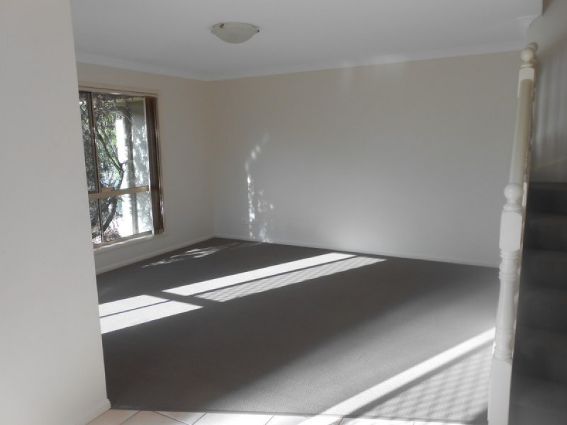 2 Burkett Crescent, Victoria Point QLD 4165